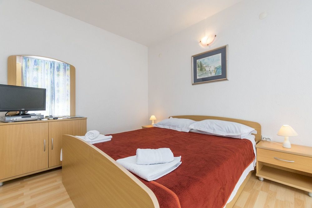 Apartment (A1)