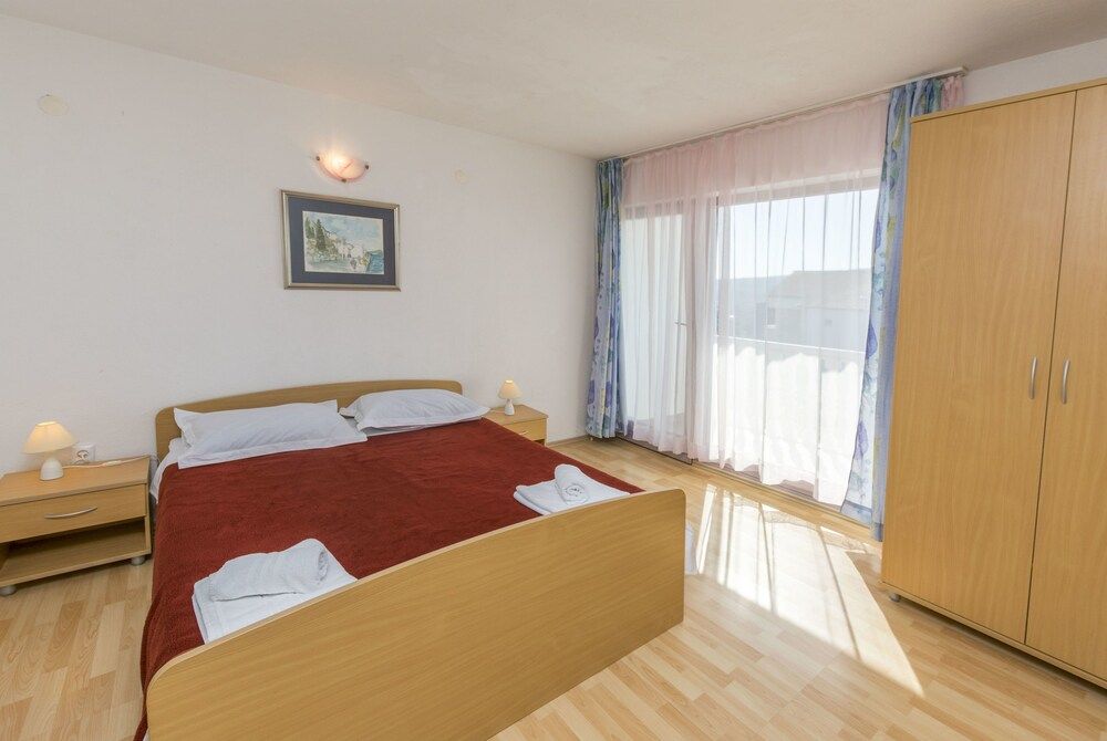 Apartment (A1)