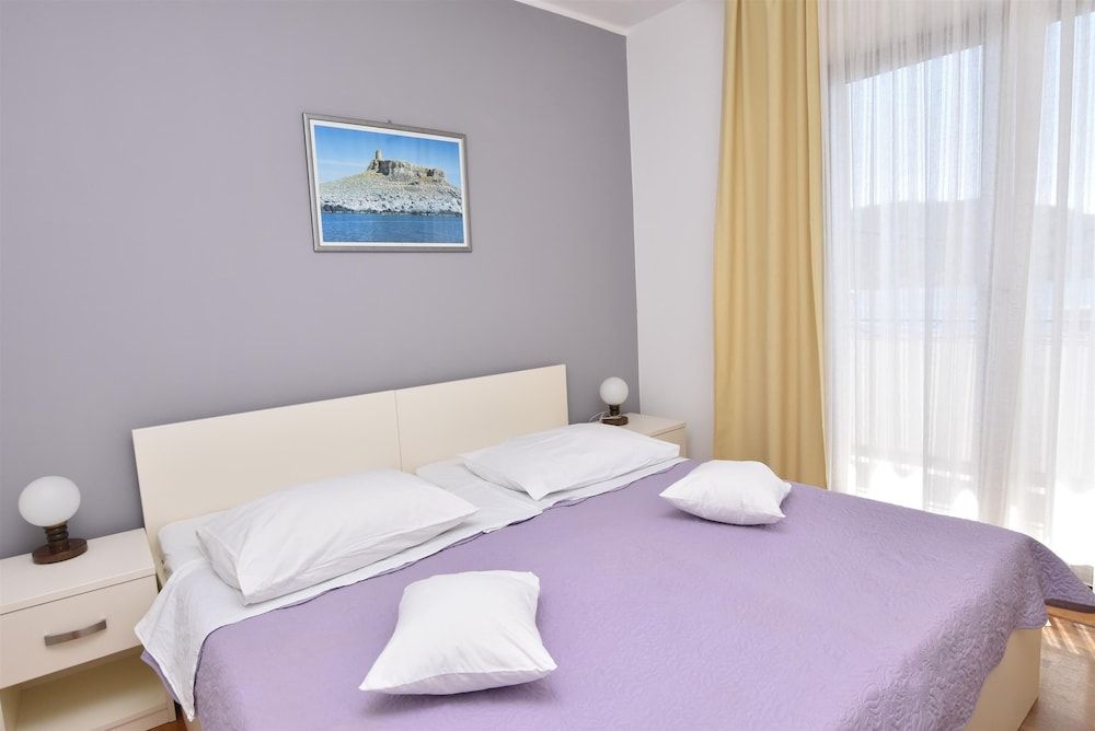 Apartment (A1)