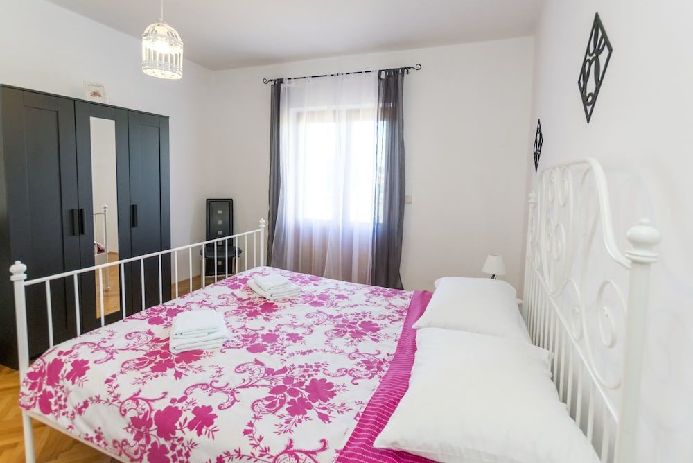 Apartment (A1)