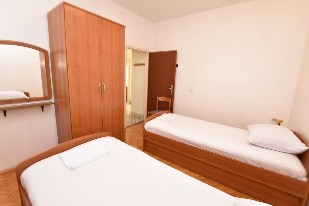 Apartment (A1)