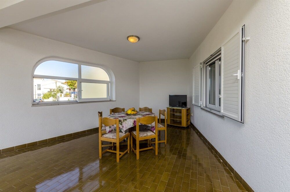 Apartment (A3)