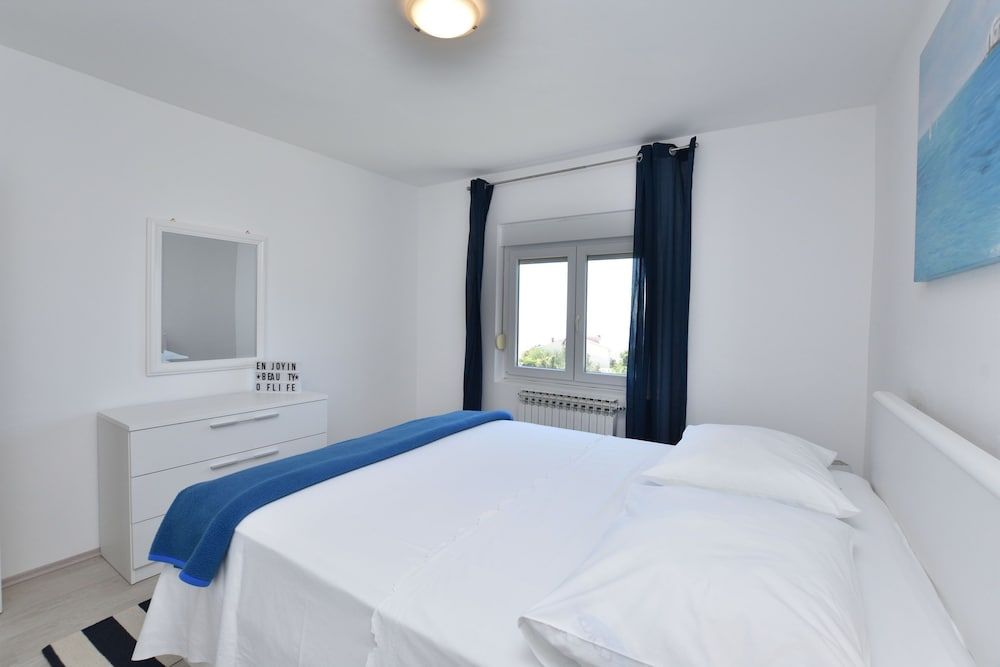 Apartment (A1)