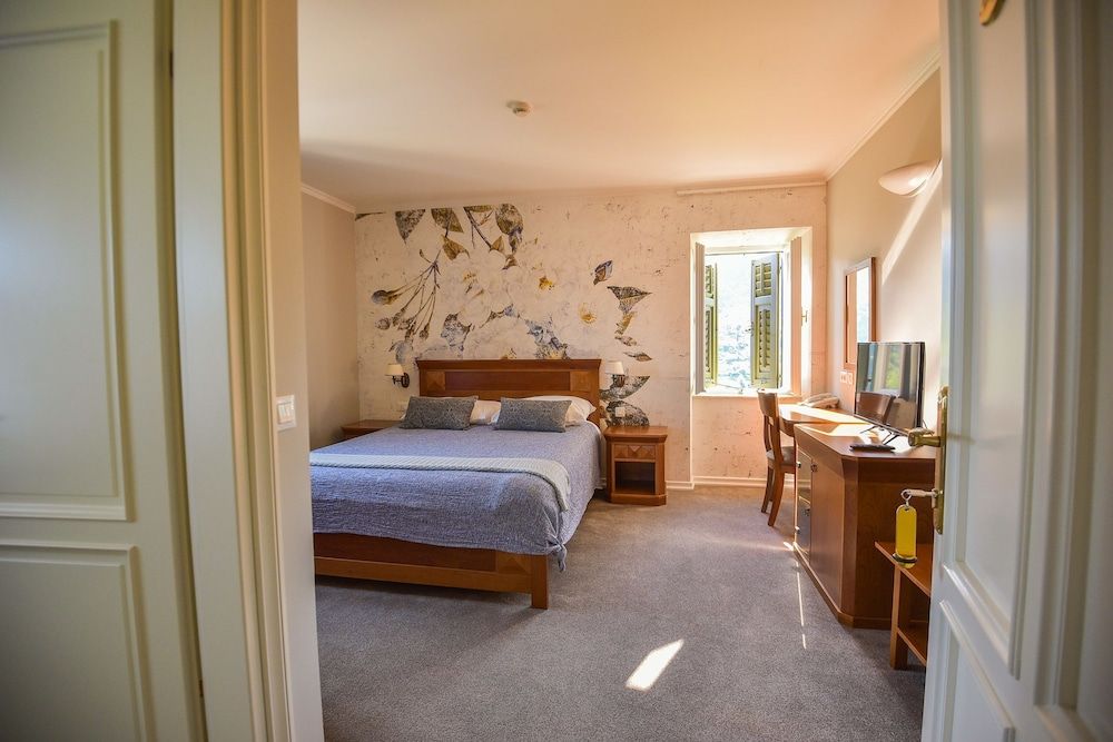Double Room, 1 Queen Bed, Sea View