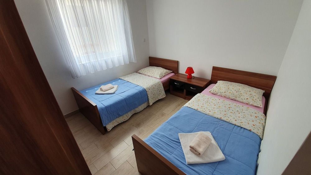 Apartment, 2 Bedrooms (5 - B4+1)