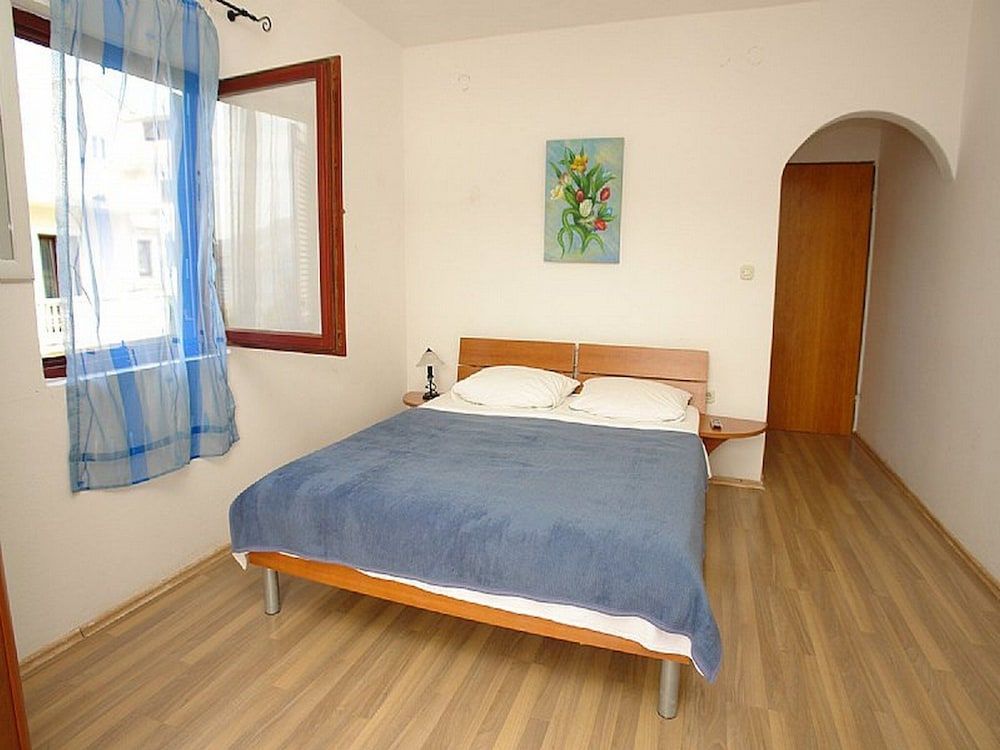 Double Room (Double Room with Balcony and Sea View)