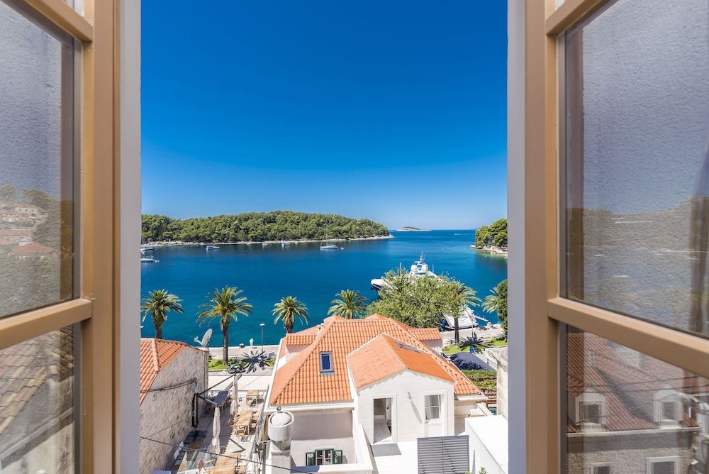 Casa Antika Suites Apartment (A5) 9