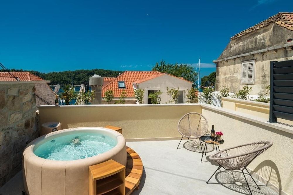 Casa Antika Suites Apartment (A2) 7