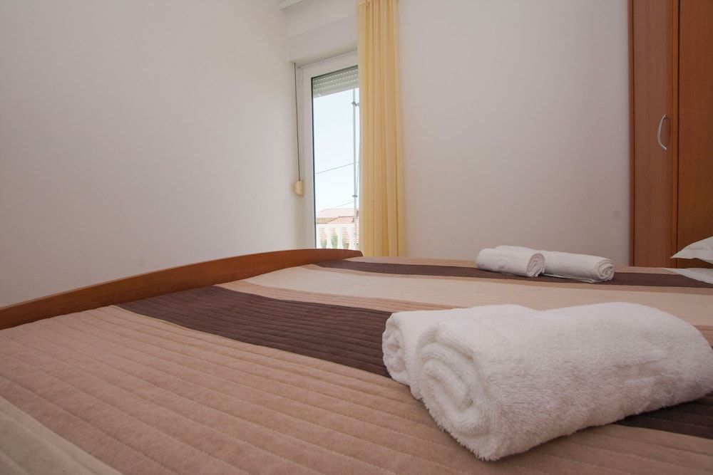 Apartment (A4)