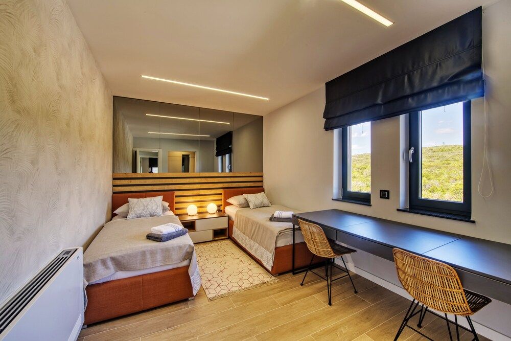 Superior Villa