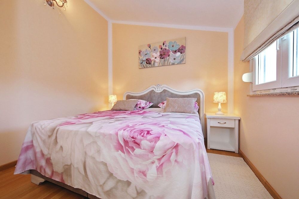 Basic Apartment, 3 Bedrooms