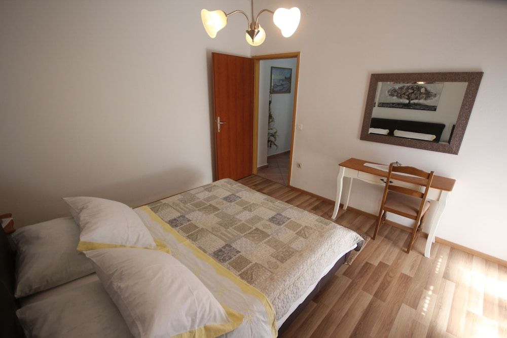 Apartment, 1 Bedroom, Terrace, Garden View