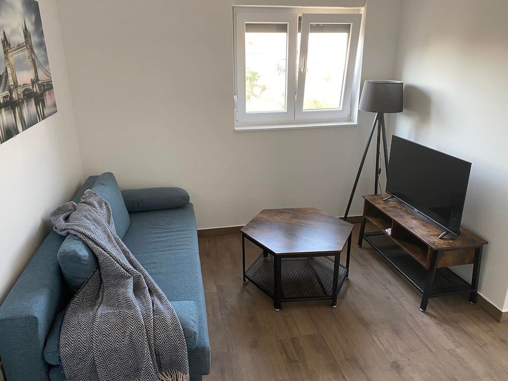 Apartment (One Bedroom Apartment with Balcony)