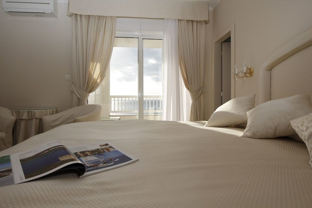 Villa Triana Deluxe Double Room, Balcony, Sea View 5