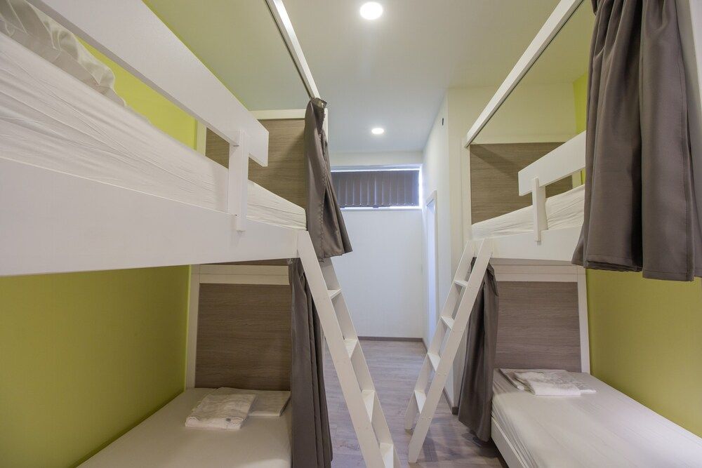 Shared Dormitory, Mixed Dorm (4 beds 5)