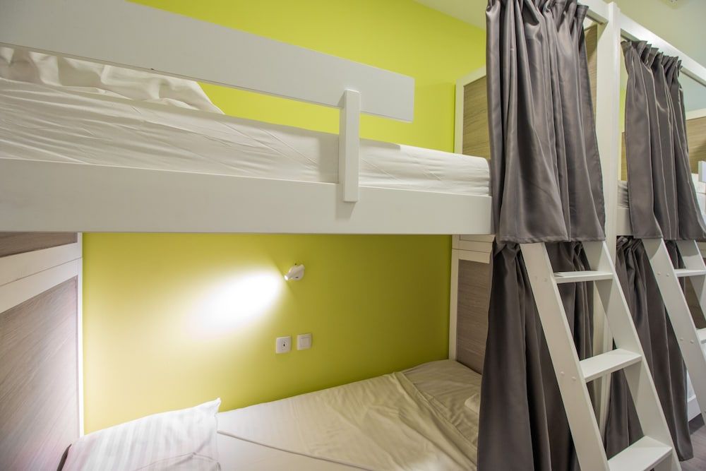 Shared Dormitory, Mixed Dorm (4 beds 3)