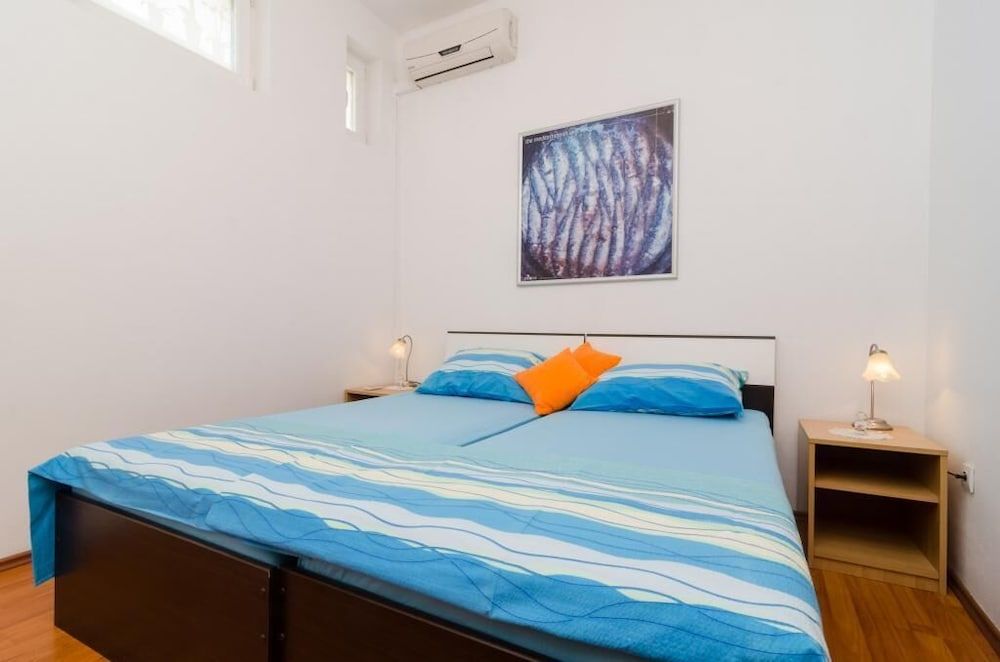 Apartment (Superior One Bedroom Apartment with T)