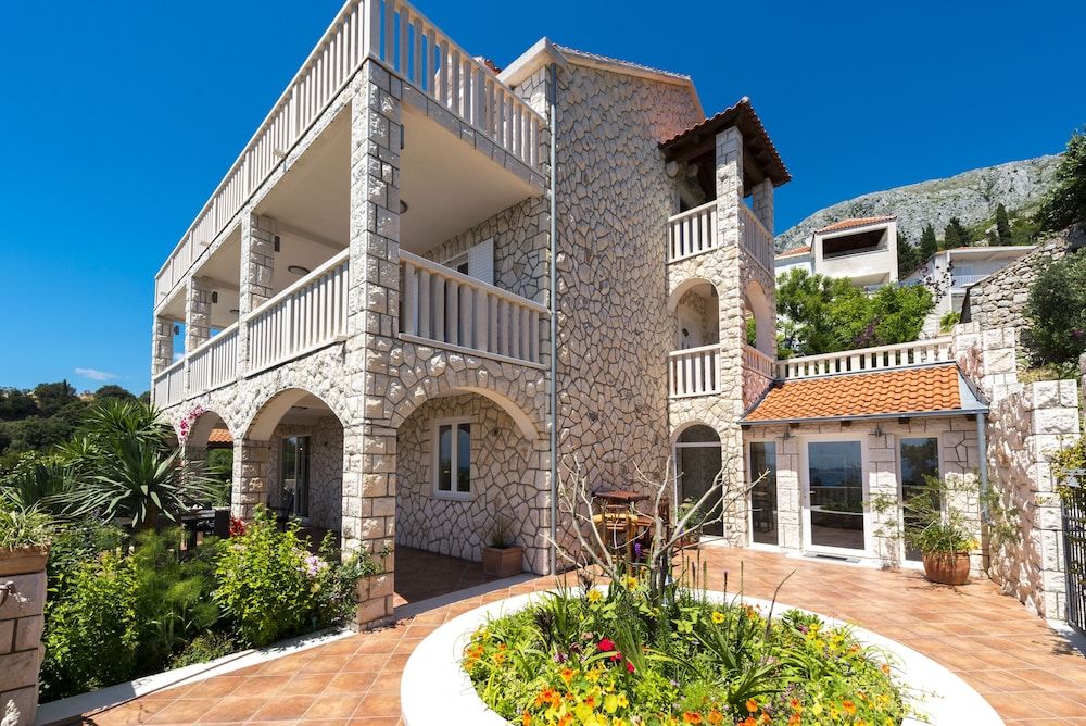 Villa, 4 Bedrooms, Smoking, Private Pool