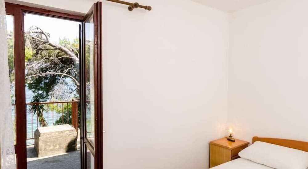 Kuća Marija Apartment, 5 Bedrooms, Terrace 13