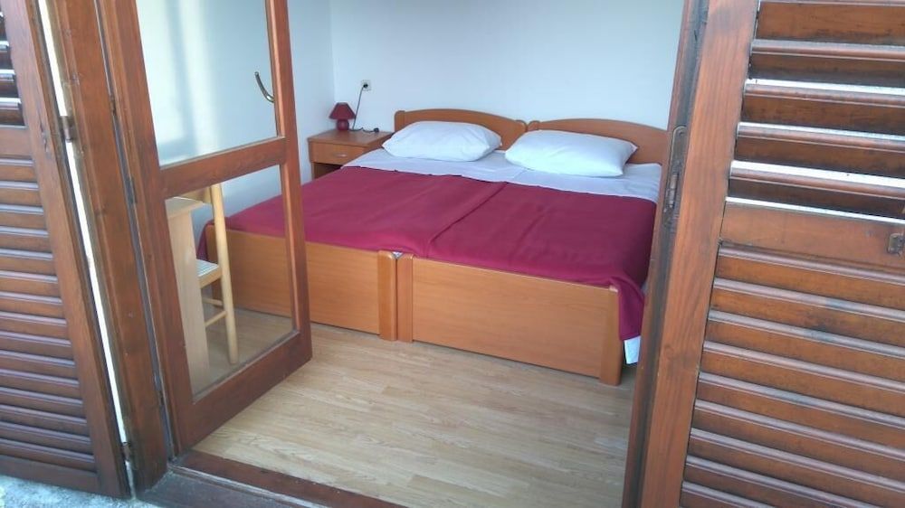 Double Room (Double Room with Balcony and Sea View)
