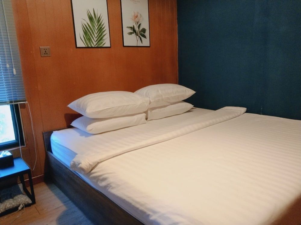 Kampot Tropical Village Double Room 3