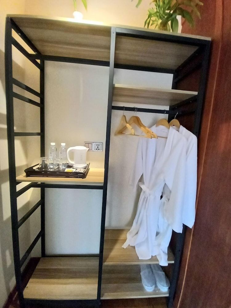 Kampot Tropical Village Double Room 11