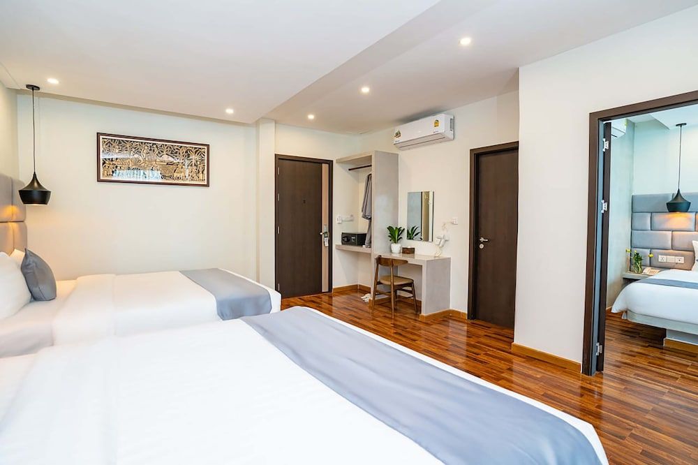 Rainforest Hotel by NSUN Deluxe Family Room 3