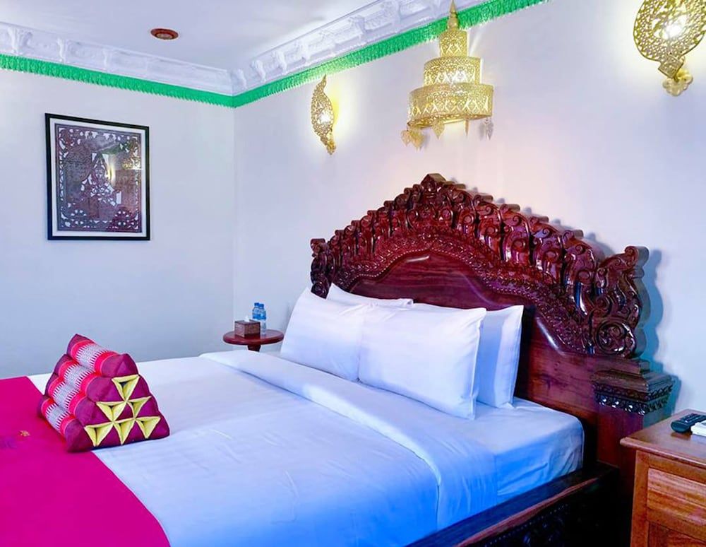 undefined Okay Palace Hotel 9