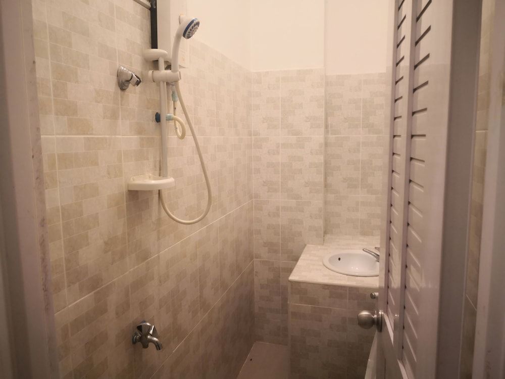 4 Rivers Hotel Family Room 5