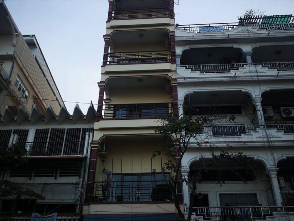 undefined 4 Rivers Hotel 7