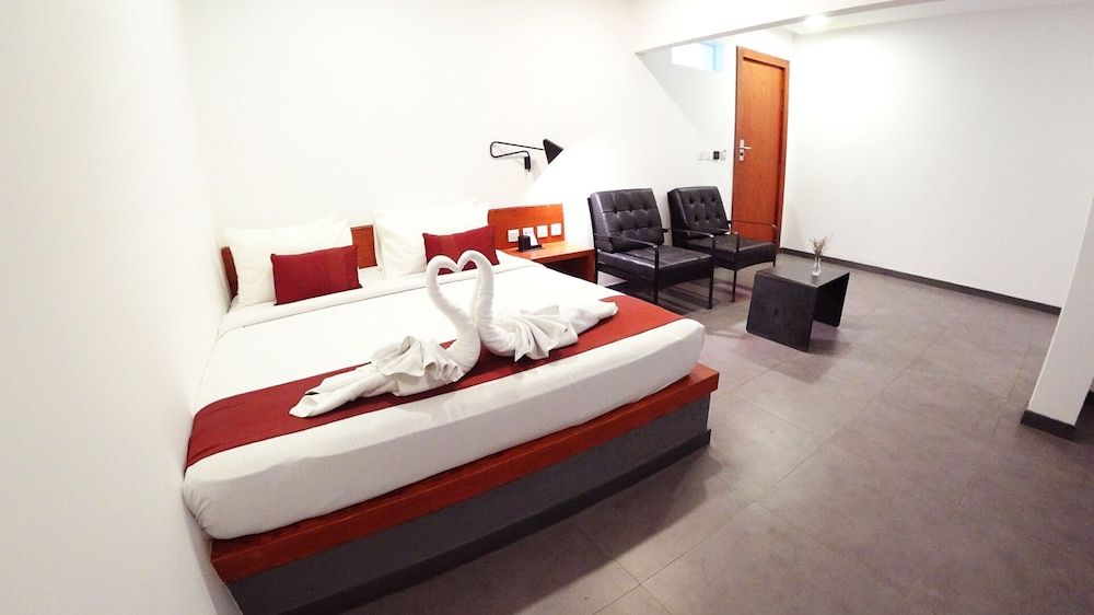 undefined Hotel Records 7