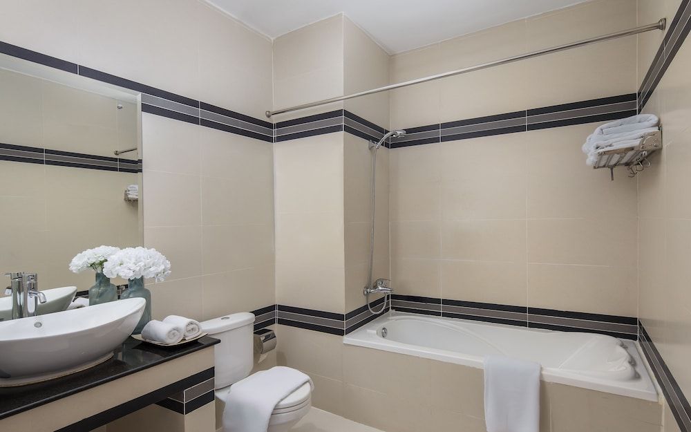 undefined Altos Hotel 2