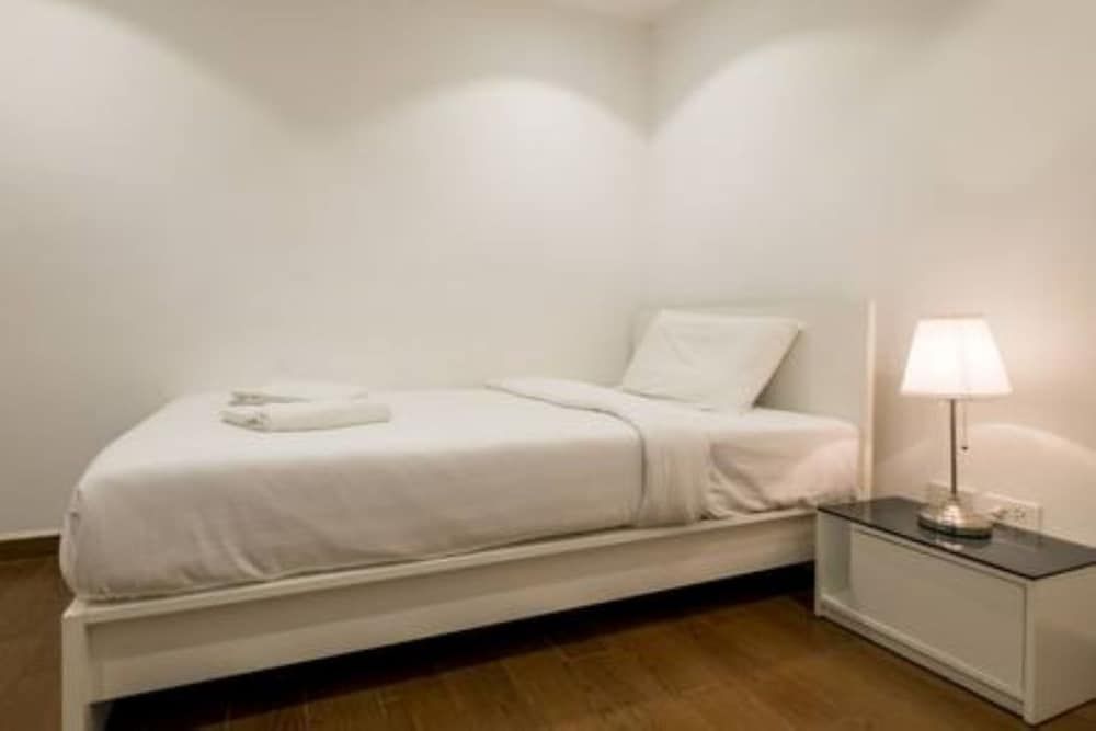 Bellavita Service Apartment Panoramic Apartment, Multiple Beds 6