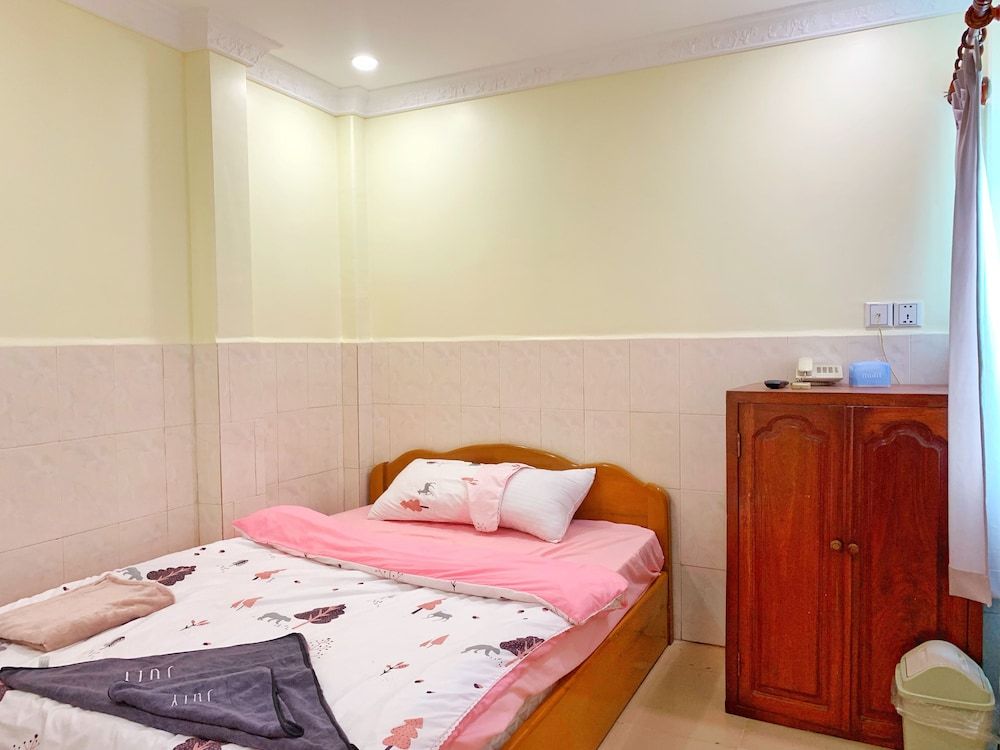 Mini Hotel Romantic Double Room, 1 Bedroom 16