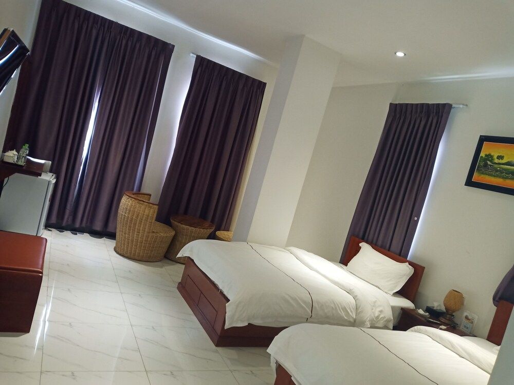 undefined Golden Port Hotel