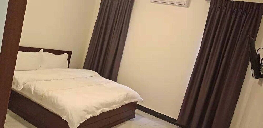 Golden Port Hotel Deluxe Apartment