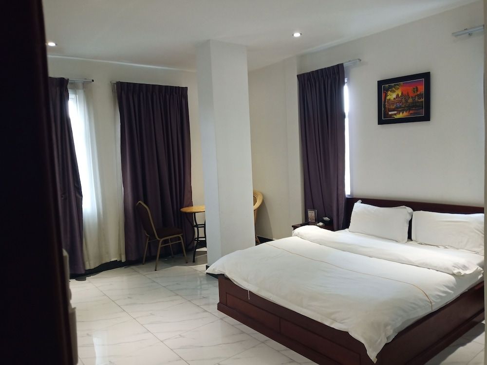 undefined Golden Port Hotel 6