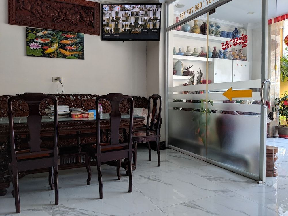 undefined Golden House Motel 6