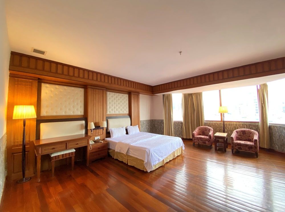 undefined Oruseeey Hotel