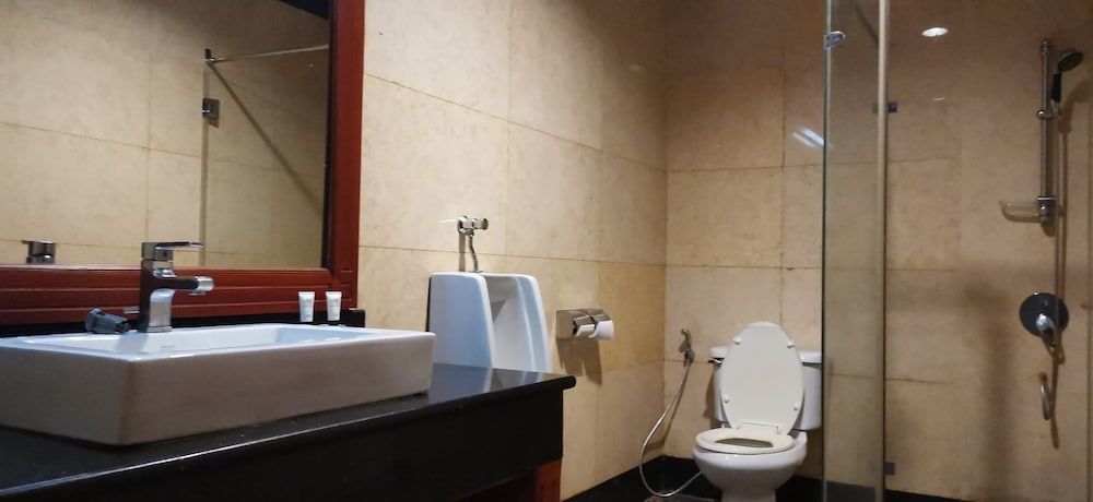 Oruseeey Hotel Deluxe City View Business Twin Room 16