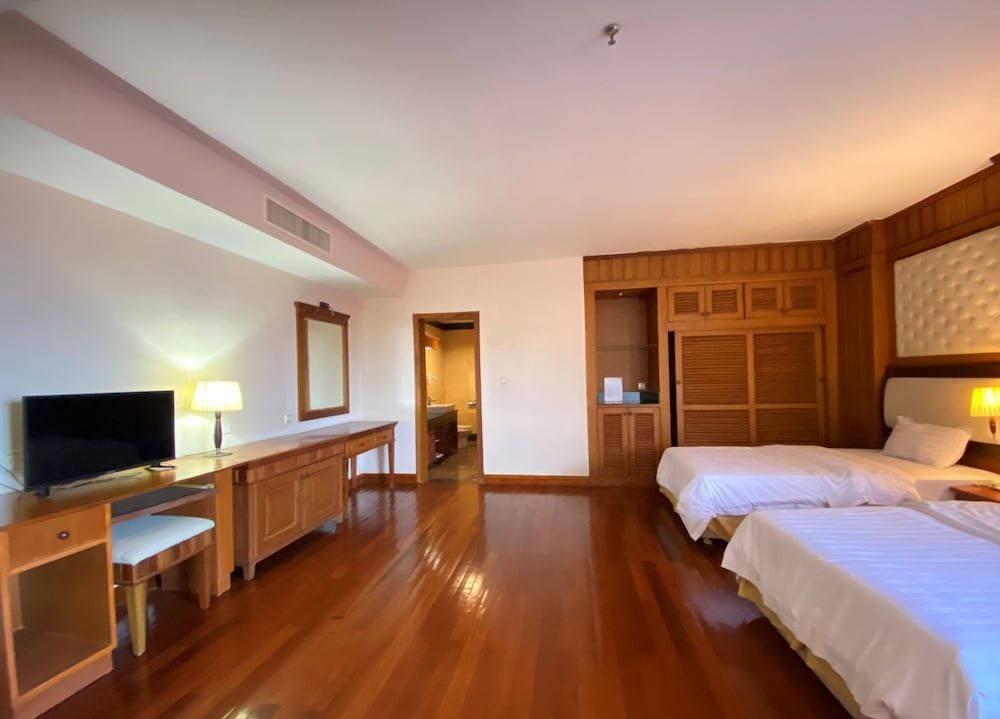Oruseeey Hotel Deluxe City View Business Twin Room 6