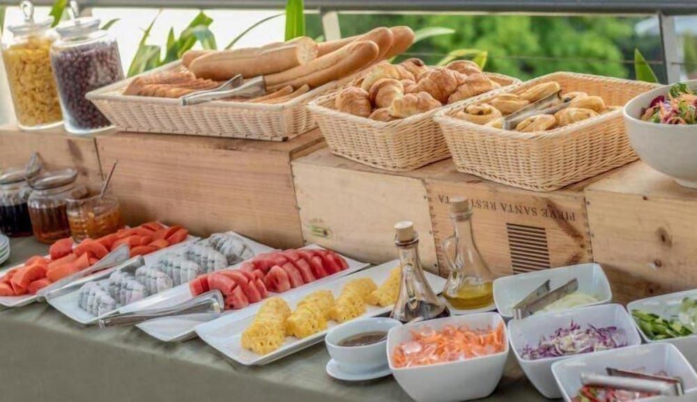 undefined Thada Apartment 9