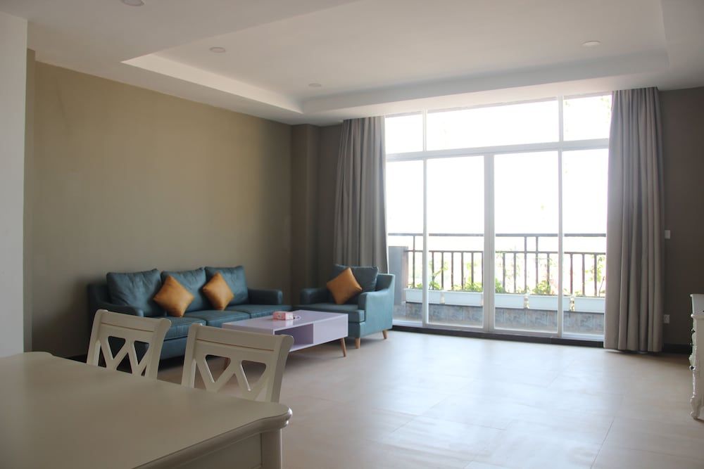 undefined LH Residence 7