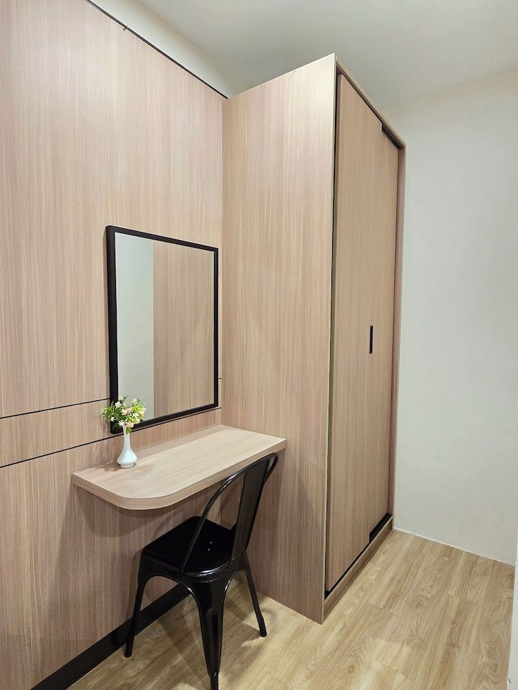 Joli Hotel Superior Double Room 14