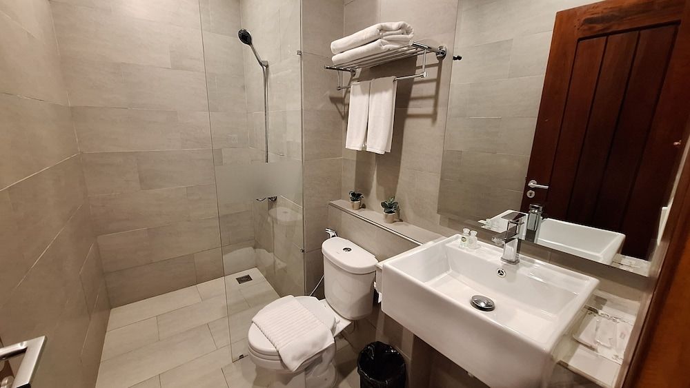 Joli Hotel Superior Double Room 9