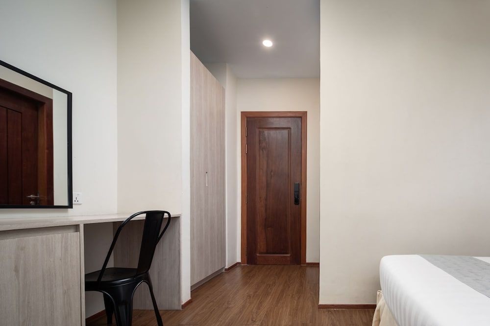 Joli Hotel Superior Double Room 16