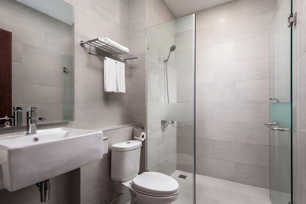 Joli Hotel Superior Double Room 11