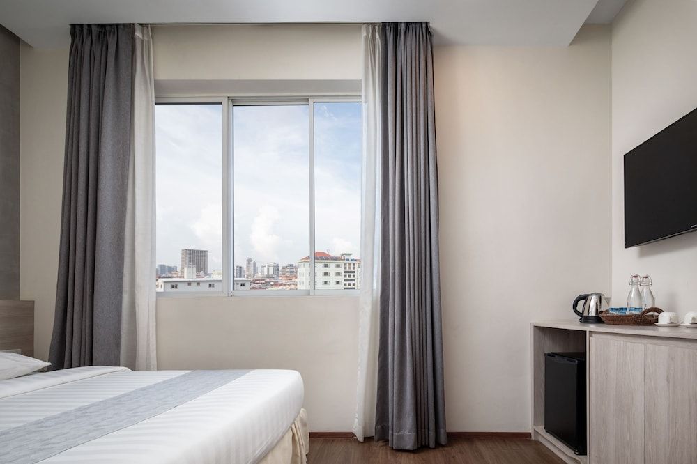 Joli Hotel Superior Double Room 4