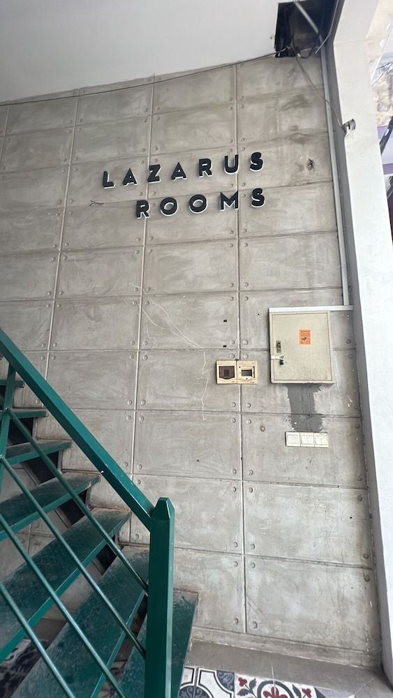 undefined Lazarusrooms 2