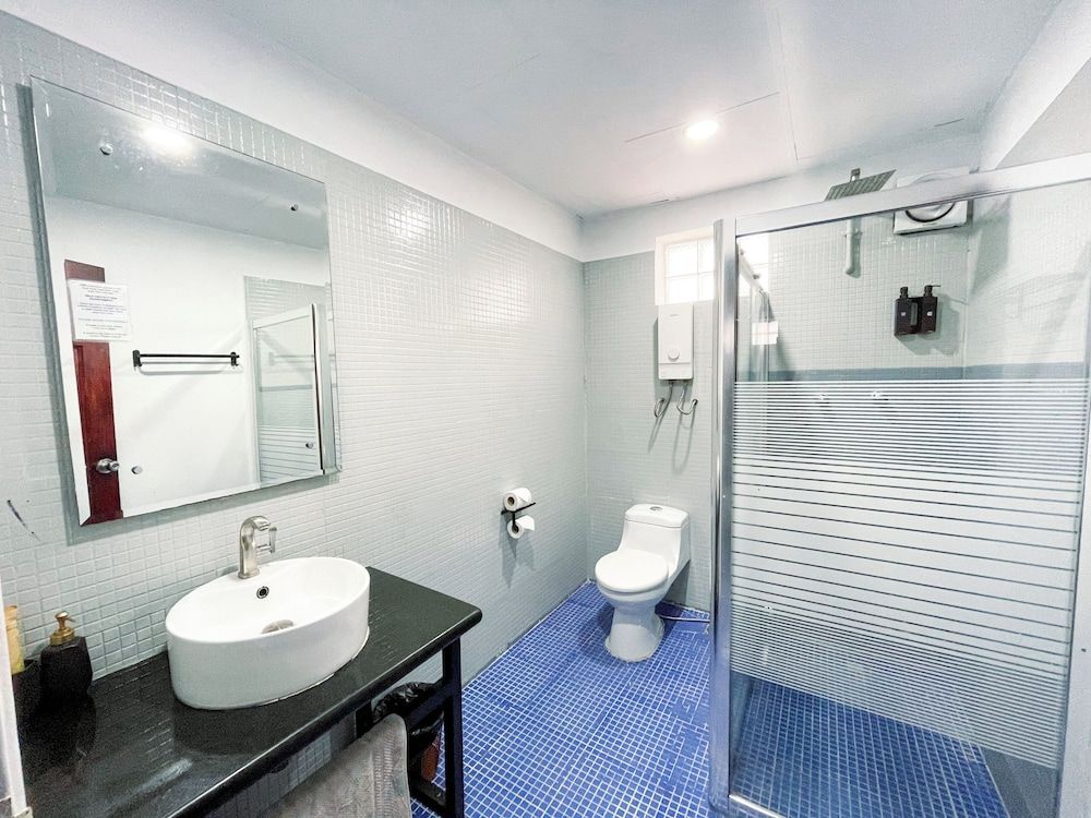 undefined The Birdcage Boutique 9